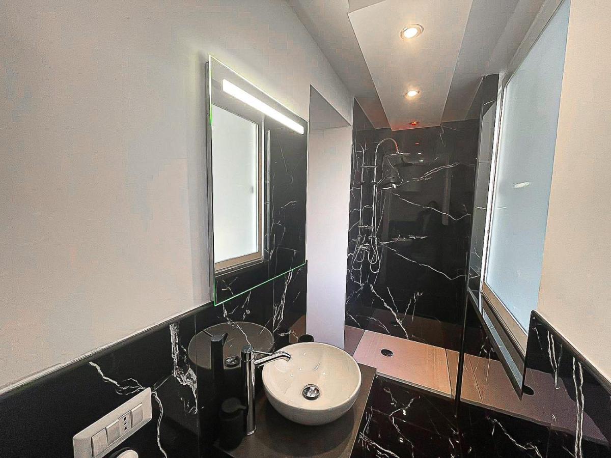 The Marble House Apartman Bari Kültér fotó